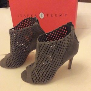 New Ivanka Trump Didia Gray Suede Bootie